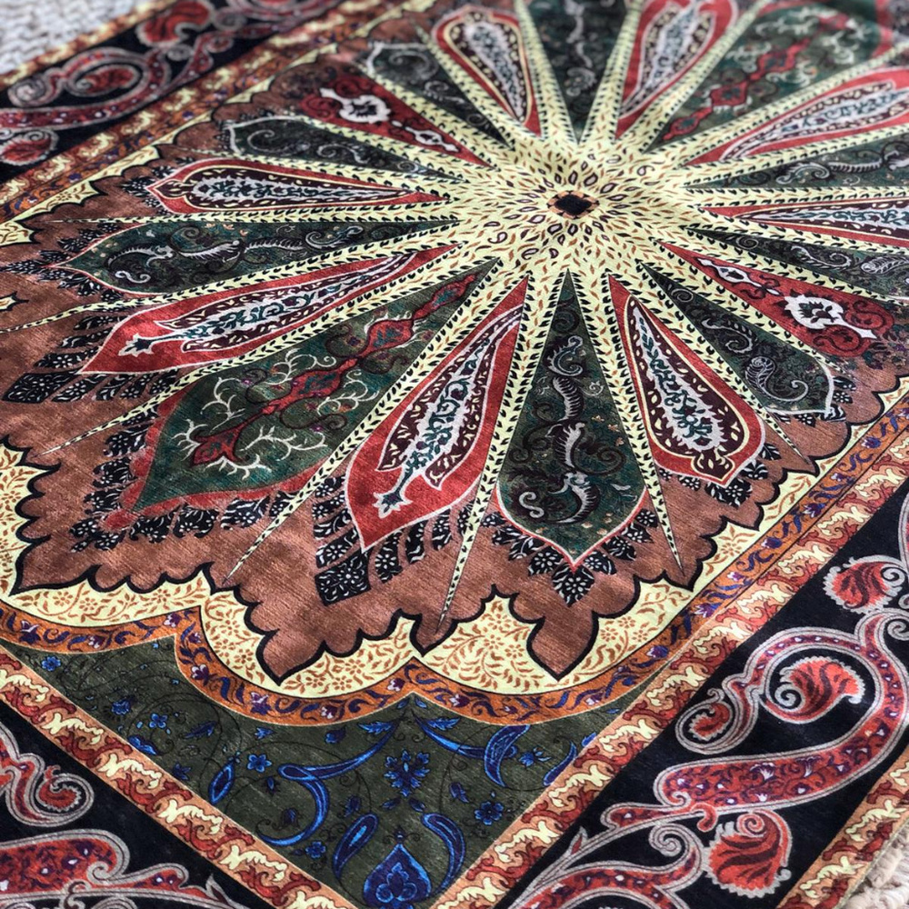 Handmade Silk Carpet βSunplexβ - Picture 2 of 7